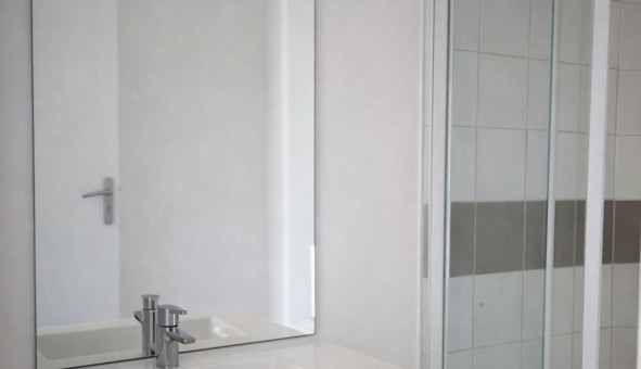 Logement �tudiant Studio &agrave; Les Angles sur Corr�ze (19000)