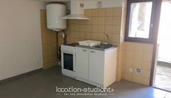 Logement tudiant Studio à Les Brviaires (78610)