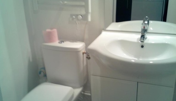 Logement �tudiant Studio &agrave; Les Lilas (93260)