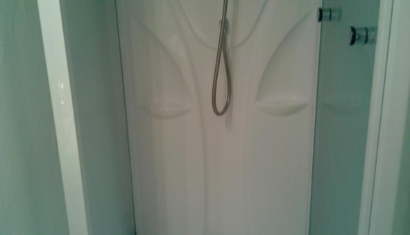 Logement �tudiant Studio &agrave; Les Lilas (93260)