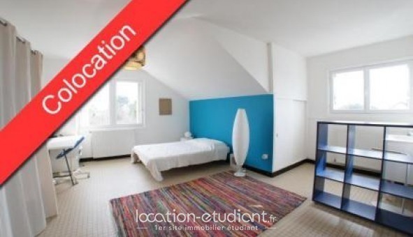 Logement tudiant Studio à Les Ponts de C (49130)