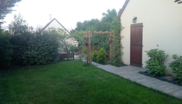 Logement tudiant Studio à Leuville sur Orge (91310)