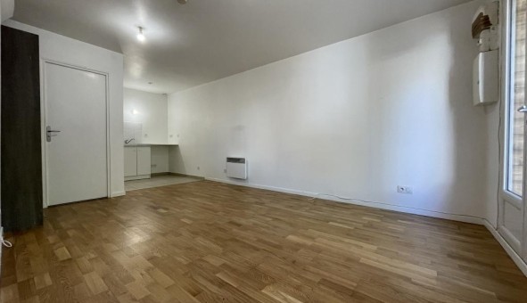 Logement tudiant Studio à Leuville sur Orge (91310)