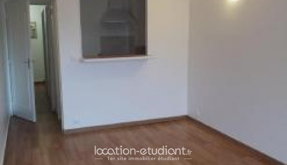 Logement tudiant Studio à Lvis Saint Nom (78320)