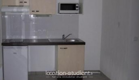 Logement tudiant Studio à Lzignan Corbires (11200)