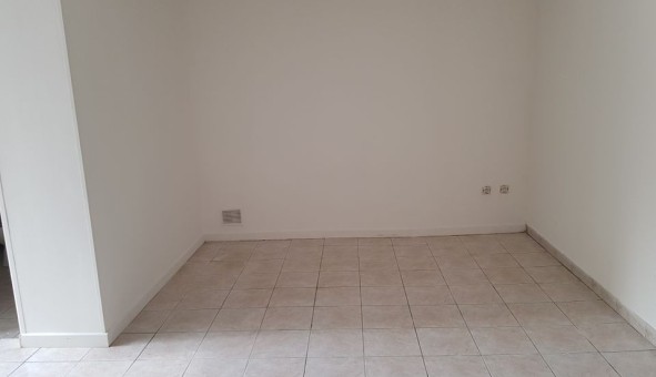 Logement �tudiant Studio &agrave; Li�vin (62800)