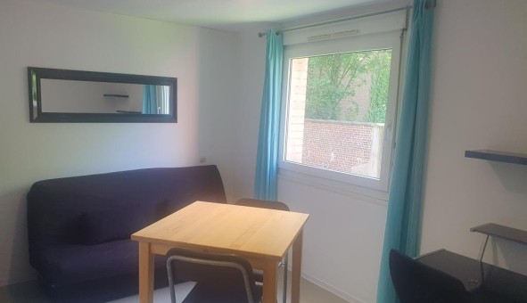 Logement tudiant Location Studio Vide Lille (59800)