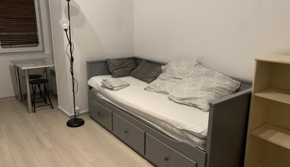 Logement tudiant Location Studio Vide Lille (59800)