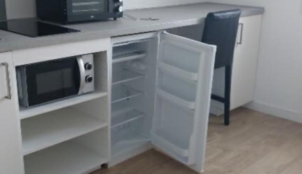 Logement tudiant Location Studio Vide Lille (59800)