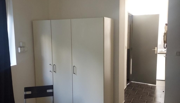 Logement tudiant Location Studio Vide Lille (59800)
