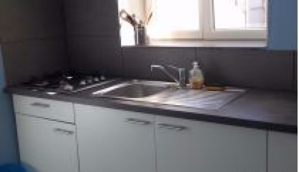 Logement tudiant Location Studio Vide Lille (59800)