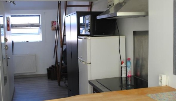 Logement tudiant Location Studio Vide Lille (59800)