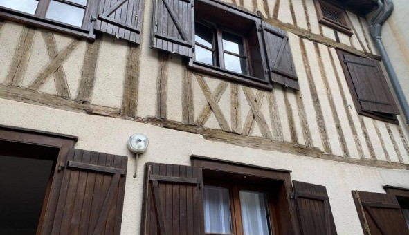 Logement tudiant Location Studio Vide Limoges (87280)