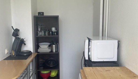 Logement tudiant Location Studio Vide Limoges (87280)