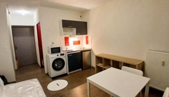 Logement �tudiant Location Studio Vide Limonest (69760)