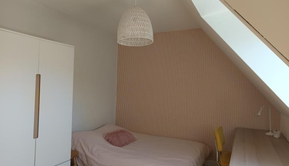 Logement tudiant Location Studio Vide Linselles (59126)
