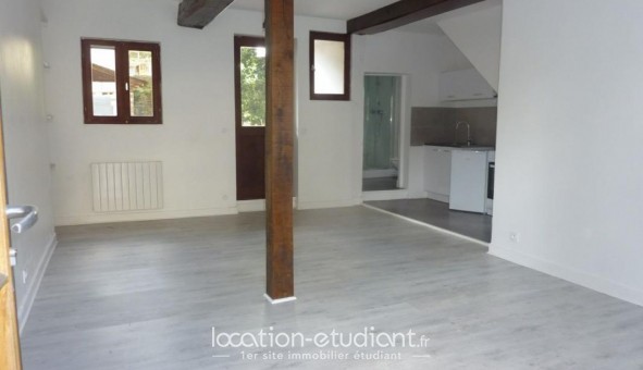 Logement tudiant Location Studio Vide Lisieux (14100)
