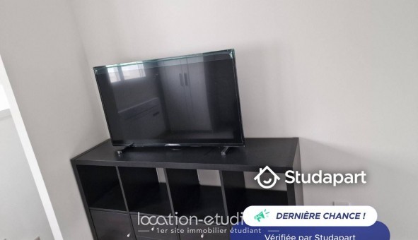 Logement tudiant Studio à Lisses (91090)