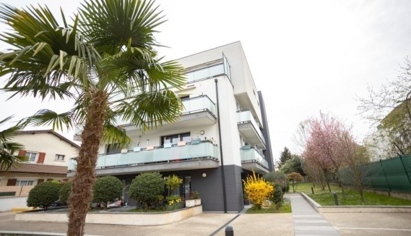 Logement tudiant Studio à Livry Gargan (93190)