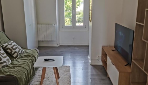 Logement tudiant Studio à Livry sur Seine (77000)