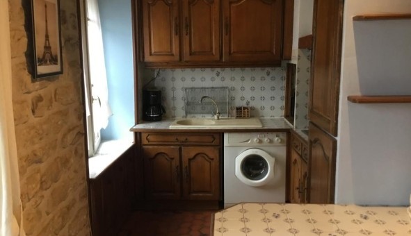Logement tudiant Location Studio Vide Livry sur Seine (77000)