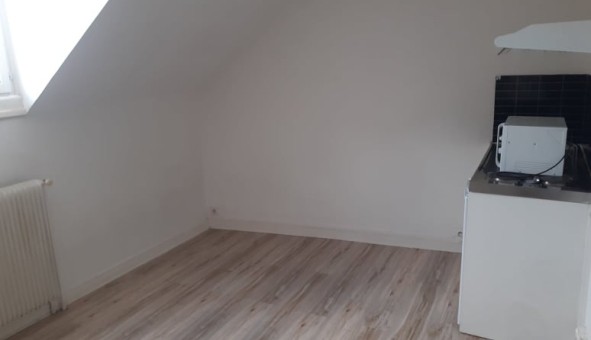 Logement tudiant Studio à Livry sur Seine (77000)