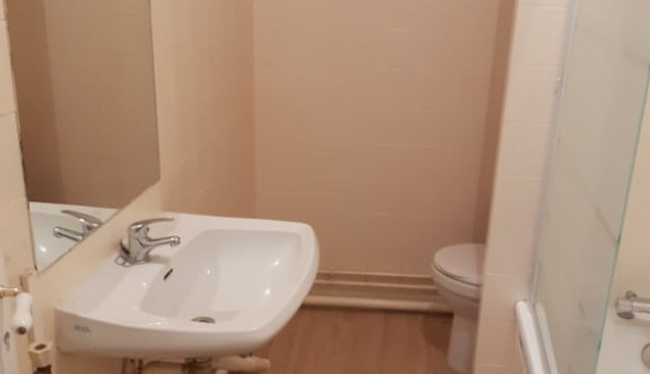 Logement tudiant Studio à Livry sur Seine (77000)