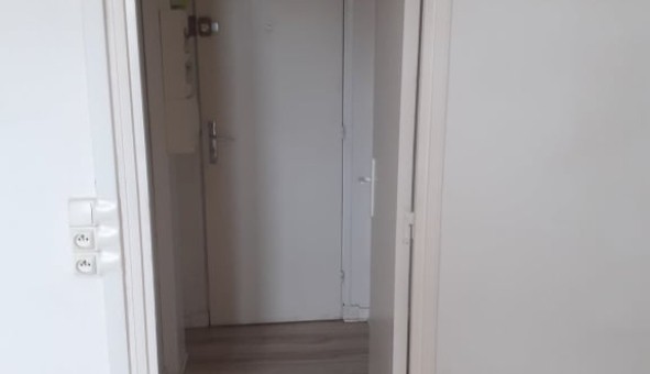 Logement tudiant Studio à Livry sur Seine (77000)
