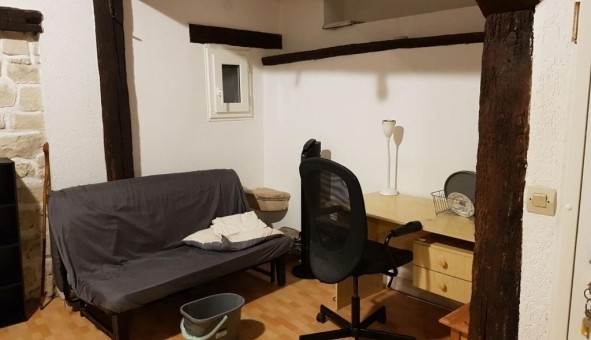 Logement tudiant Location Studio Vide Livry sur Seine (77000)