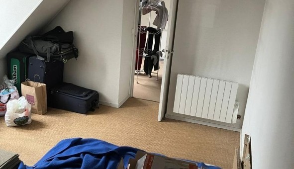 Logement �tudiant Studio &agrave; Lons le Saunier (39570)