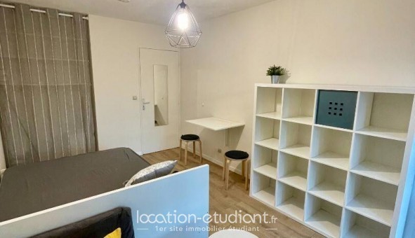 Logement tudiant Studio à Lons (64140)