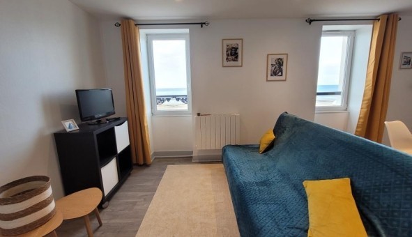 Logement tudiant Studio à Luc sur Mer (14530)