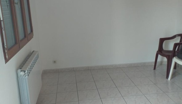 Logement tudiant Studio à Lunel (34400)