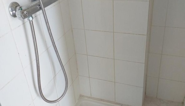 Logement tudiant Studio à Lunel (34400)