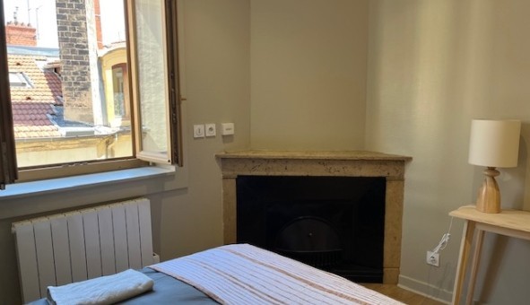 Logement tudiant Location Studio Vide Lyon 2me arrondissement (69002)