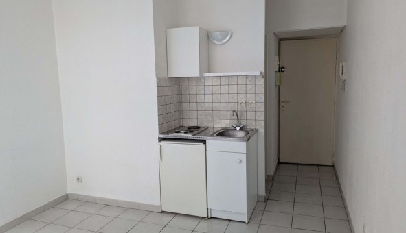 Logement �tudiant Studio &agrave; Lyon 2�me arrondissement (69002)