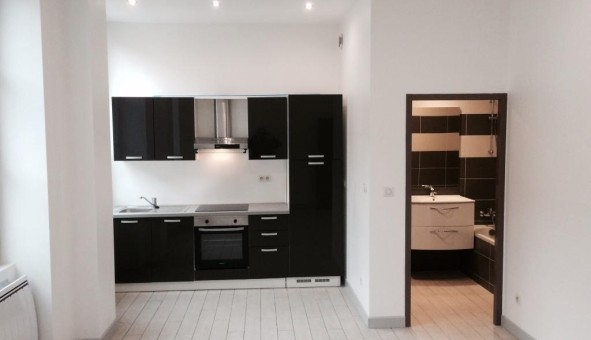 Logement tudiant Location Studio Vide Lyon 3me arrondissement (69003)