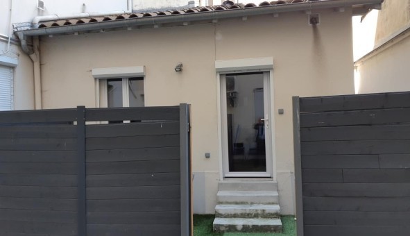 Logement étudiant Location Studio Vide Lyon 3ème arrondissement (69003)