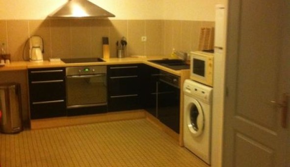 Logement tudiant Location Studio Vide Lyon 3me arrondissement (69003)