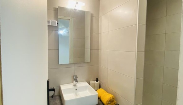 Logement �tudiant Studio &agrave; Lyon 6�me arrondissement (69006)