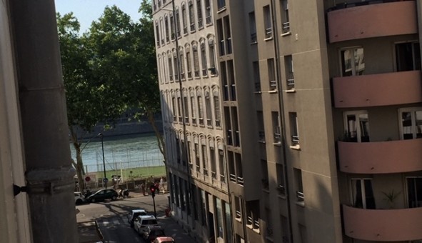 Logement tudiant Studio à Lyon 7me arrondissement (69007)