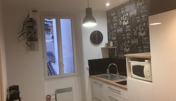Logement étudiant Location Studio Vide Lyon 7ème arrondissement (69007)