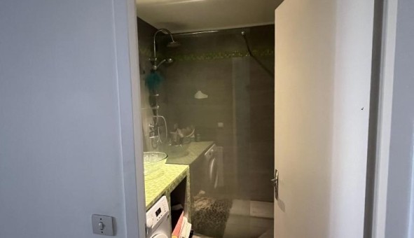 Logement tudiant Studio à Lyon 7me arrondissement (69007)