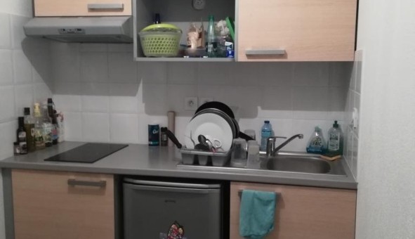 Logement tudiant Location Studio Vide Lyon 7me arrondissement (69007)