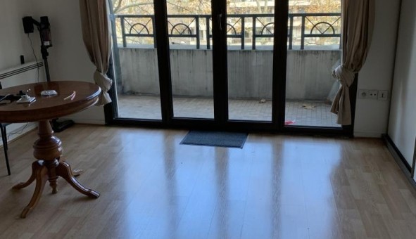 Logement �tudiant Location Studio Vide Lyon 7�me arrondissement (69007)
