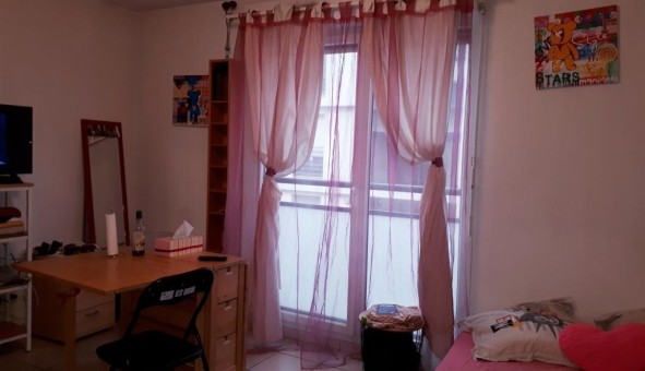 Logement �tudiant Location Studio Vide Lyon 7�me arrondissement (69007)