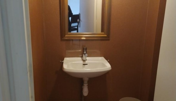Logement tudiant Studio à Lyon 8me arrondissement (69008)