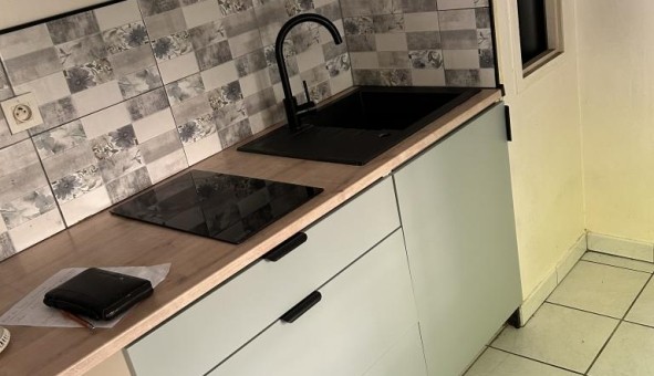 Logement tudiant Studio à Lyon 8me arrondissement (69008)