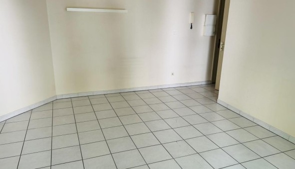 Logement tudiant Studio à Lyon 8me arrondissement (69008)