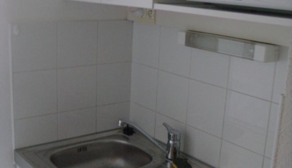 Logement tudiant Studio à Lyon 8me arrondissement (69008)